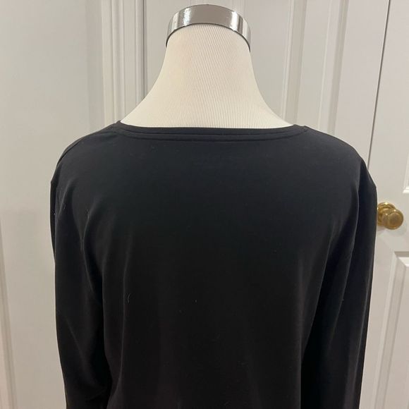 Athleta Womens Black Short Twisted Bottom Long Sleeve Tee. Size L - Picture 5 of 9